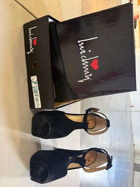 Luichiny Black Suede Platform Peep-Toe Heels with Ankle Strap